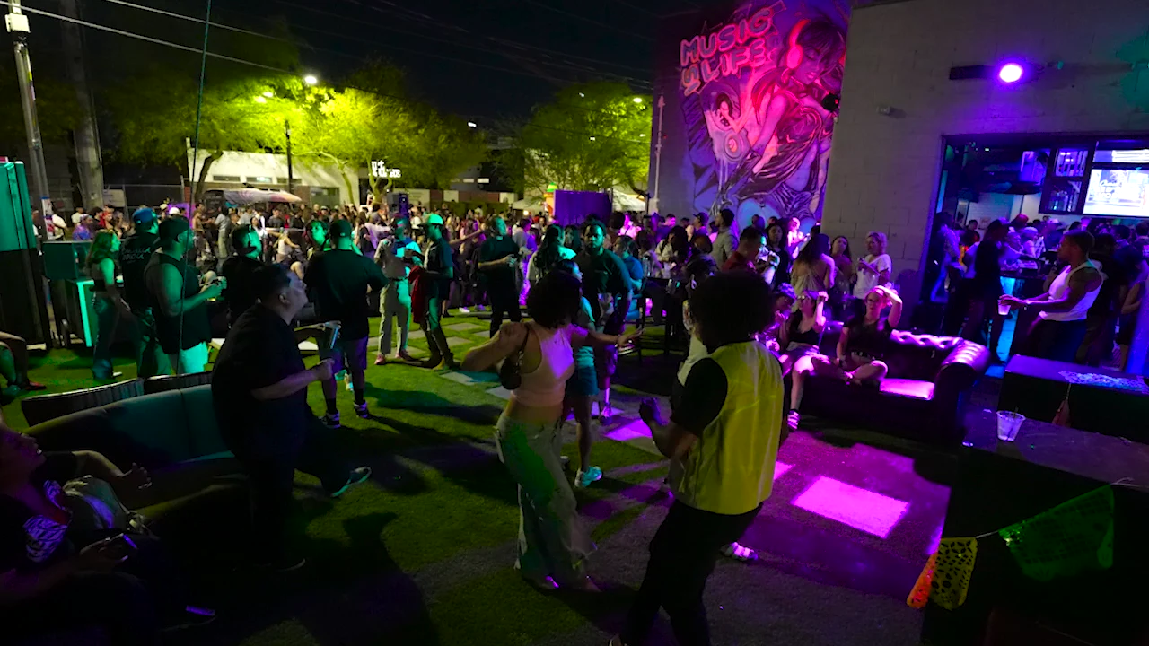 Music, murals, and a full courtyard at Audio Bar in the Las Vegas Arts District
